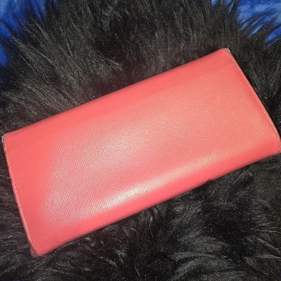 Prada Pink Saffiano Leather Wallet - Picture 3 of 9